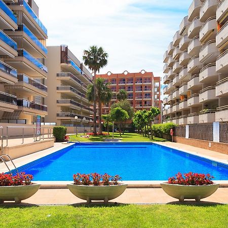 Uhc Ventura Park Apartments 살루 외부 사진